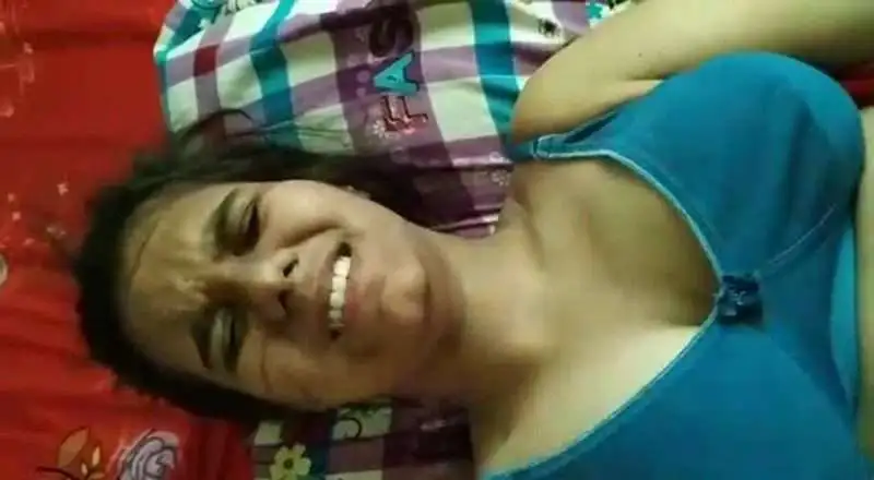 Chudwane Me Girlfriend ki Dard Se Halat Kharab Ho Gayi