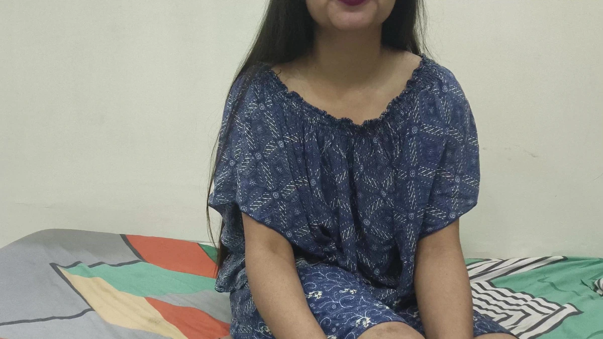 Horny Indian Saara Masturbating Very Hot