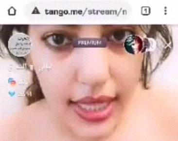 Tight pink chut Pakistani hottie exposing naked on Tango