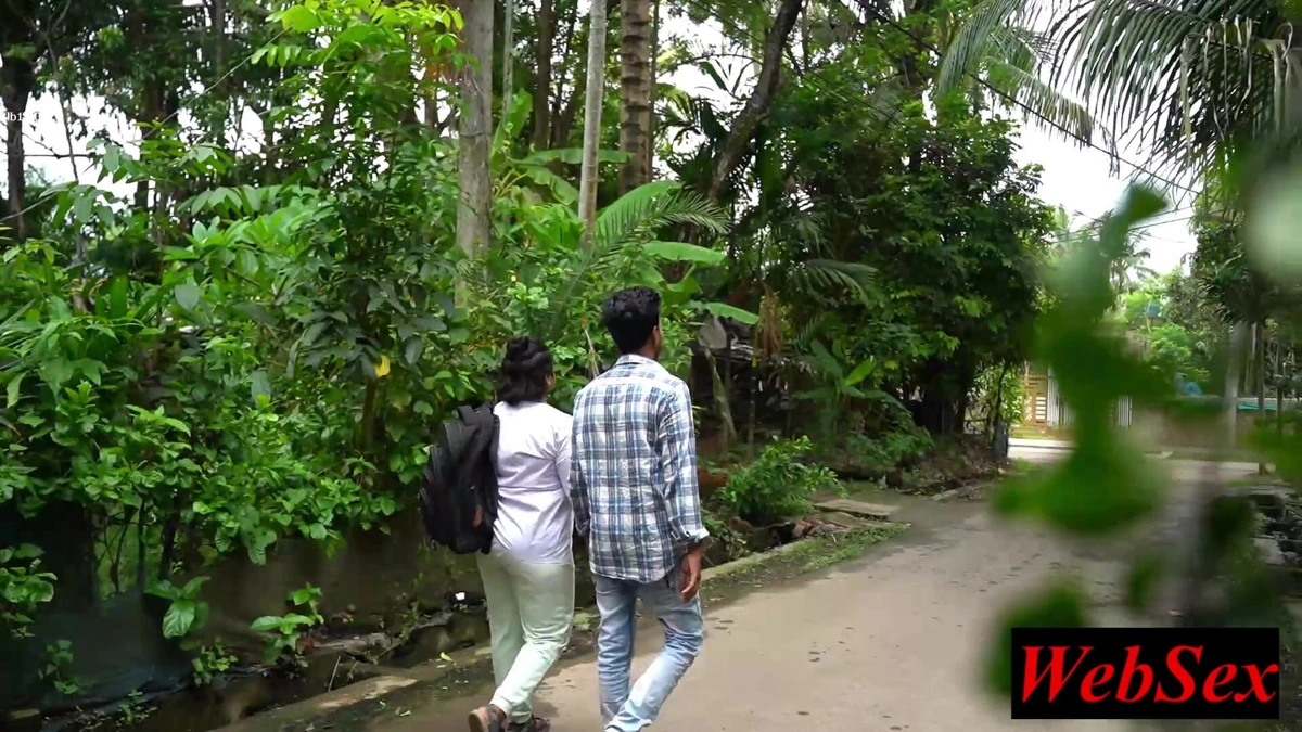 Indian College Girl Sex With Auto Driver – Hot Desi Risky Chudai