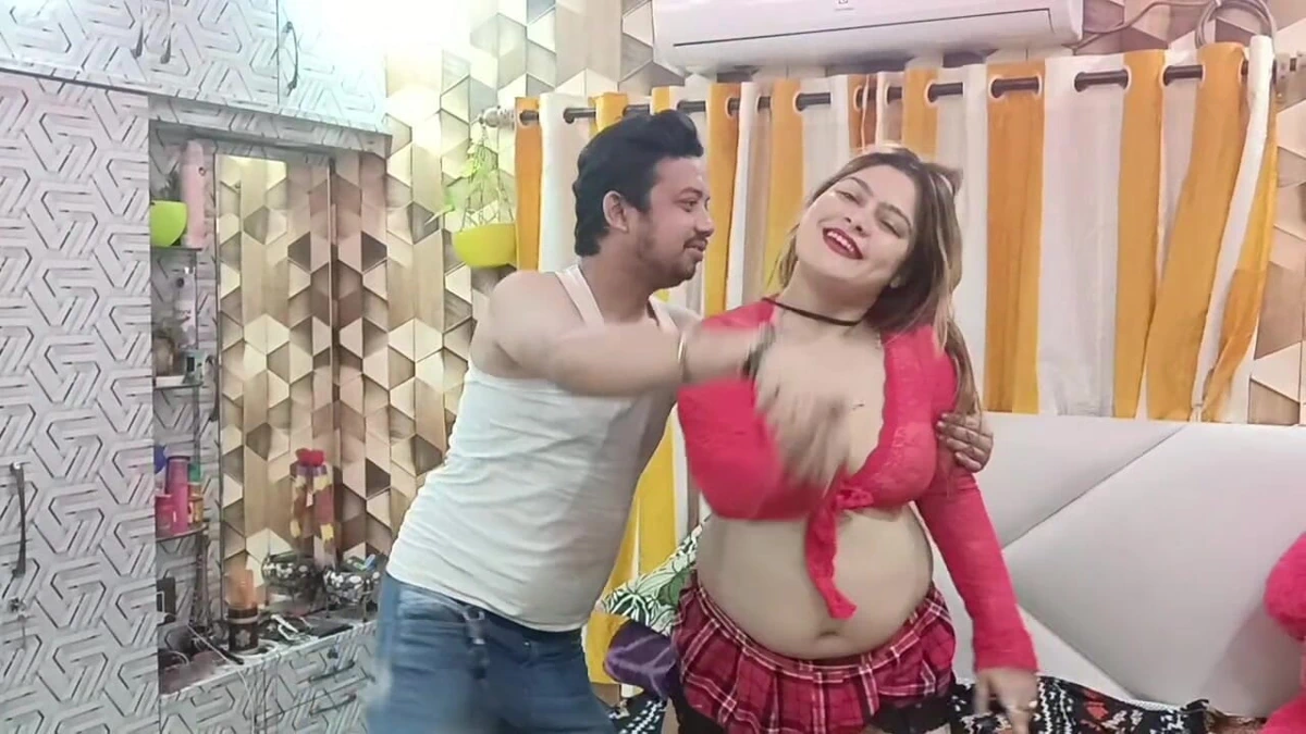 Dancing Girl Dance With Boyfriend – Turns Into Hot Bedroom Fuck