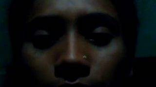 Desi Girl Nude MMS Selfie Video