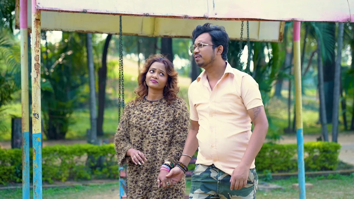 Had Hardcore Sex with Friend in Bhabhi’s Park