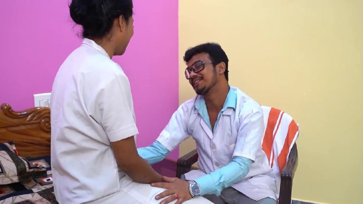 Indian Doctor and Nurse Having Sex in Their Night Shift