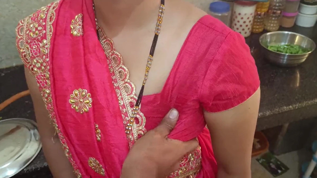 Dever Left His Sister-in-law to Know in the Kitchen When There Was No One at Home, the Dewar Sister-in-law’s Ass