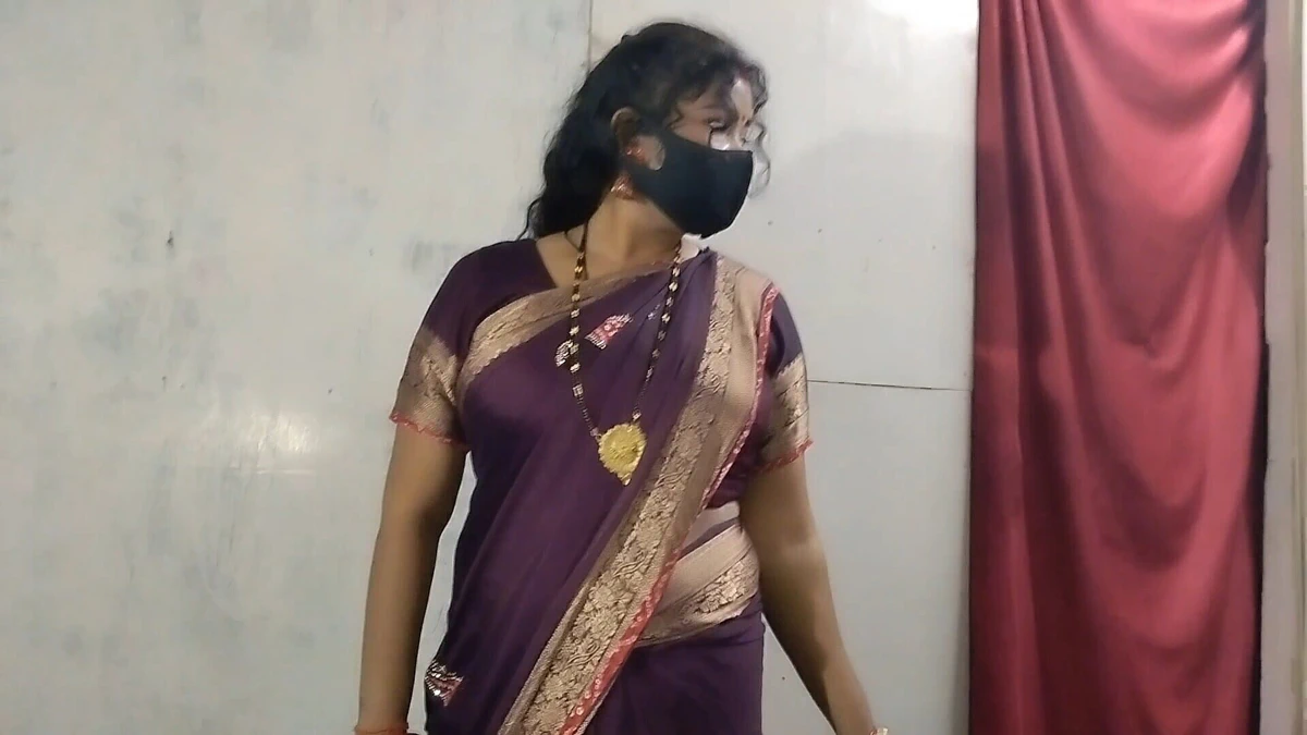 Desi Bhabhi Big Boobs Sex by Indian