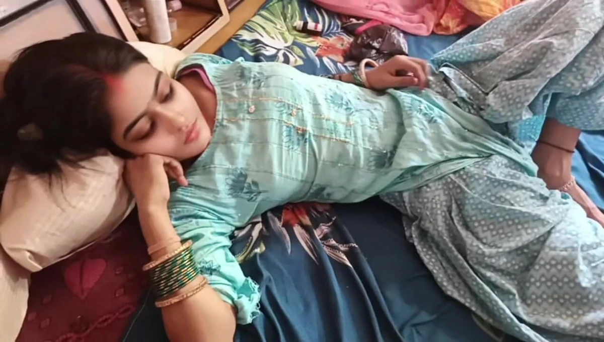 Desi Girl Hot Solo Masturbation