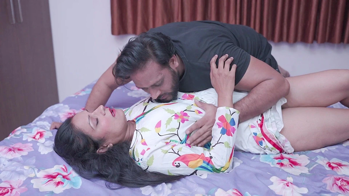 Sali Ko Chot Lagi Jija Ne Raat Bhar Mazaa Diya