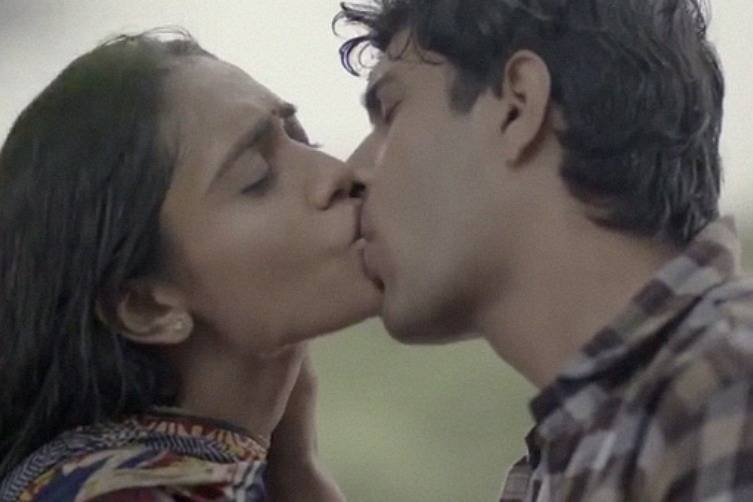 Khwaab (2020) Unrated Nuefliks Hindi Short Film