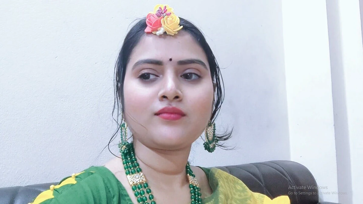 Yellow Dress Bangla Girl Self Masturbation