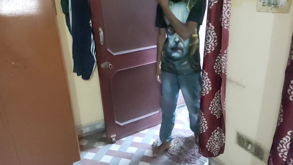 Stepbrother Sex with Desi Stepsister