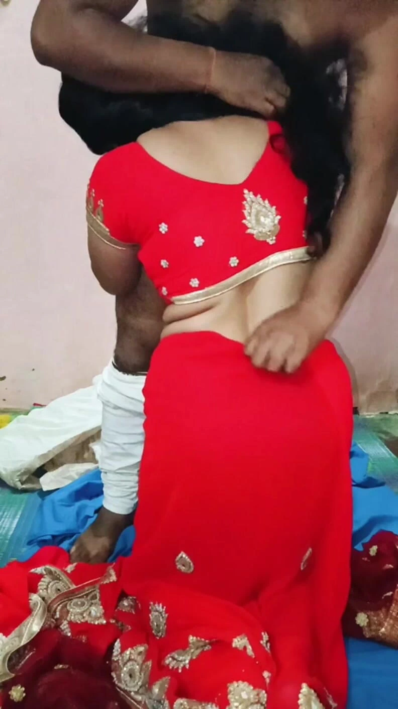 Red Saree Bhabhi’s Hot Fuck Layer 1