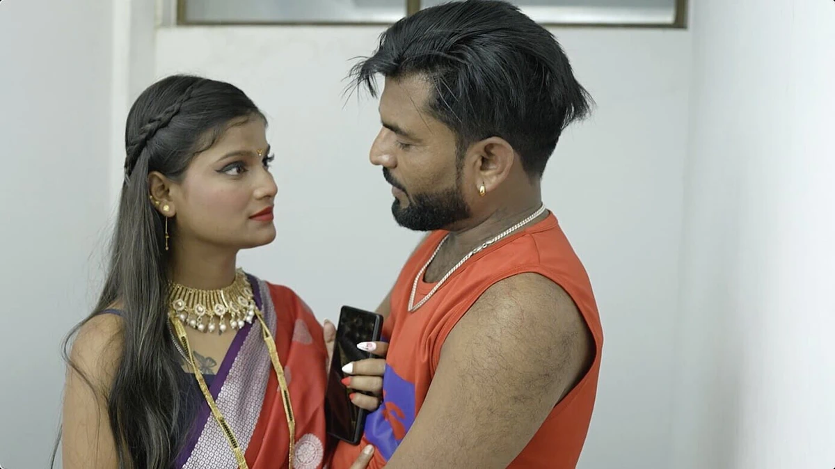 The Mistress Had an Affair with the Housekeeper – Hot Desi Sex