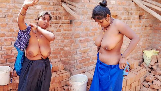 Ragini Changing Clothes And Fingering Creamy Pussy