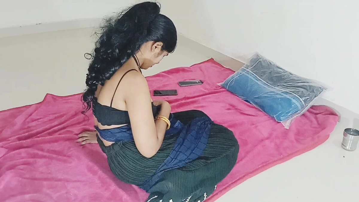 Deshi Local Village Girl Chudai Video| Lucky Delevery Boy |indan XXX Video