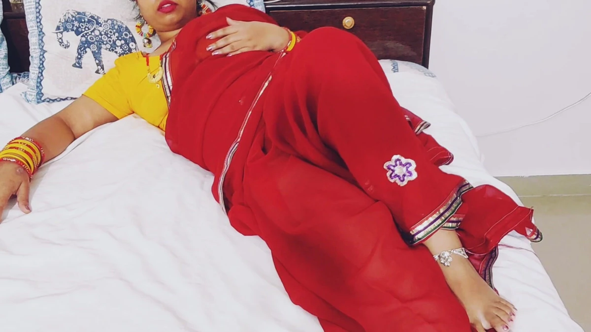 Hot Indian Bhabhi Fucked Rough by Old Stepfather in Law