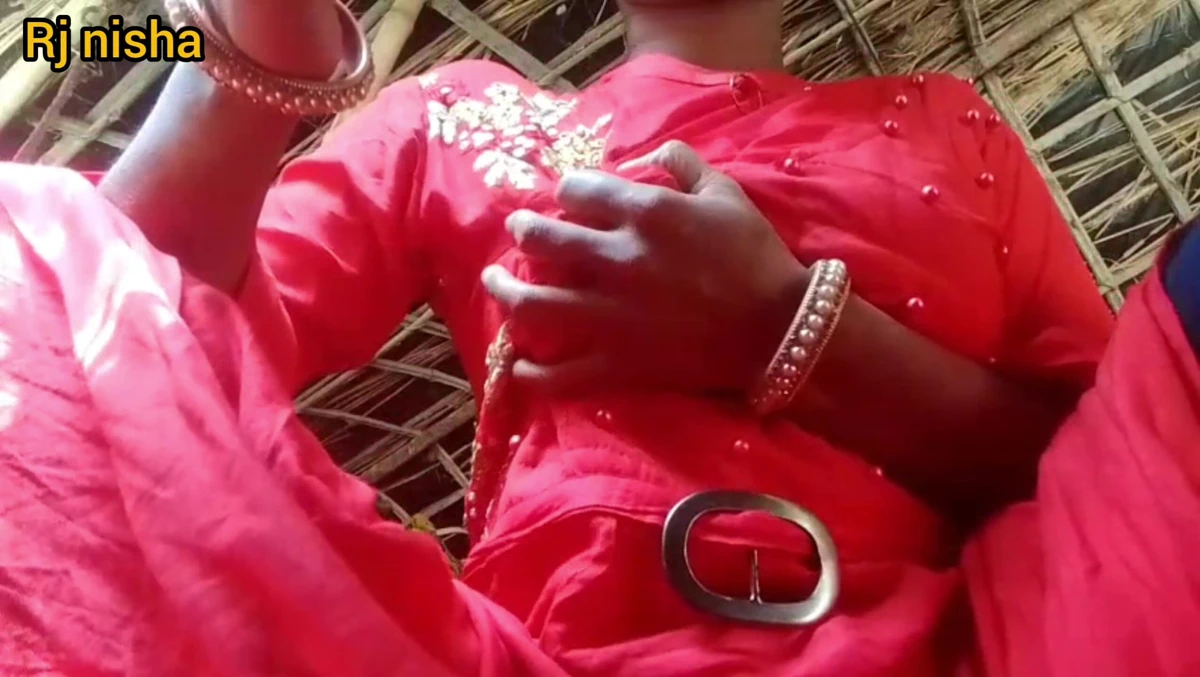 RJ Nisha Masturbating With Fingers – Hot Solo Desi Girl