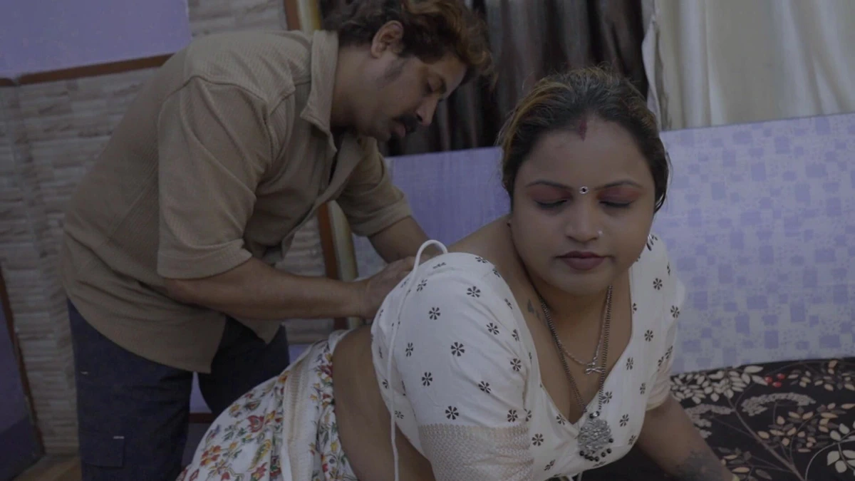 Mistress Itchy Pussy – Servant Released Water From Her Vagina – Desi Squirt