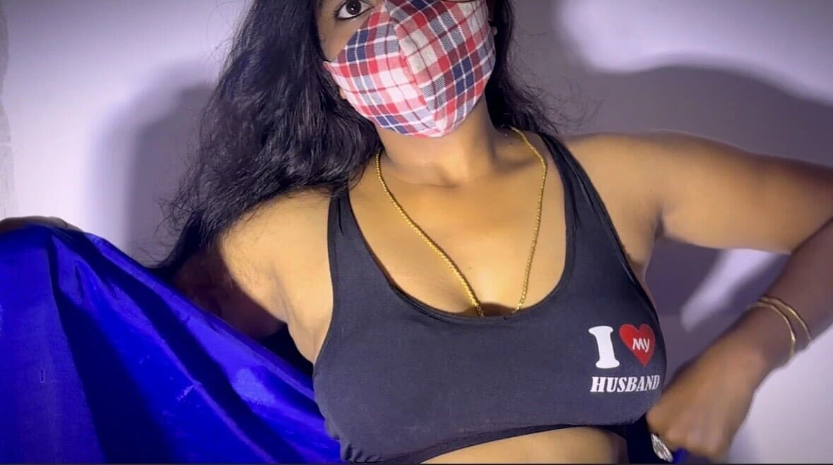 My Stepsister Is Desperate for My Cum, She Sucks It Until She Takes the Last Drop