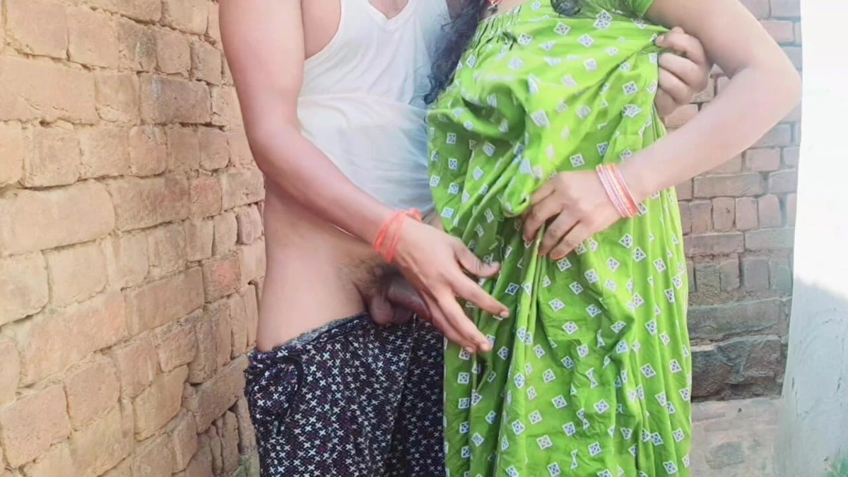 Beautiful MILF Maid Watchman Se Hard Chudi